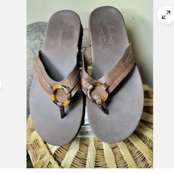 SKECHERS Women's Arch Fit Sandals Maui Summer Fun Thong Flip Flops Sz 9.5 - Picture 1 of 6